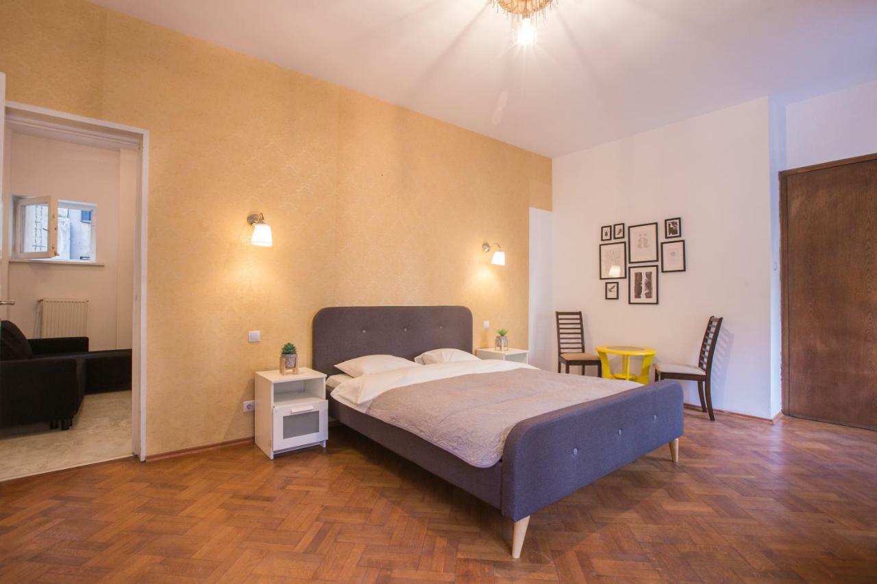 Color Apartments Nicolae Tonitza St Bucarest Exterior foto