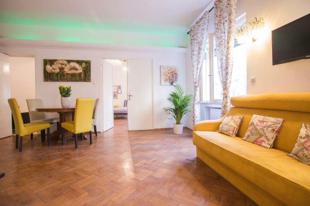 Color Apartments Nicolae Tonitza St Bucarest Exterior foto
