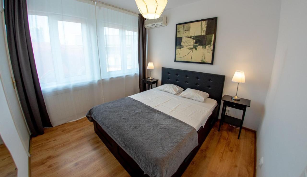 Color Apartments Nicolae Tonitza St Bucarest Exterior foto